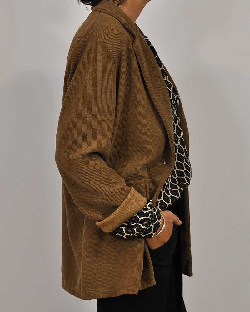 Jade | Elegant Slim Fit Midi Shirt