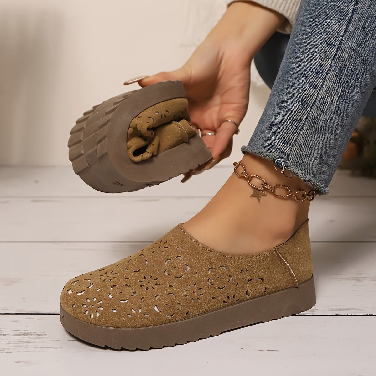 Mocha Brown / 10