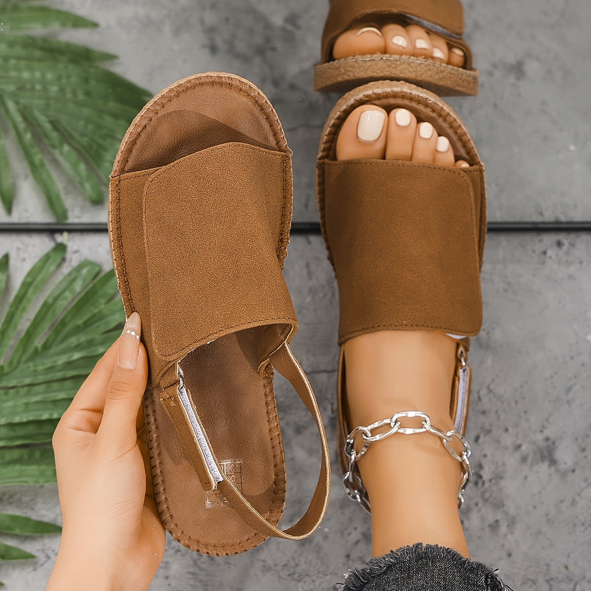Light Brown / 12