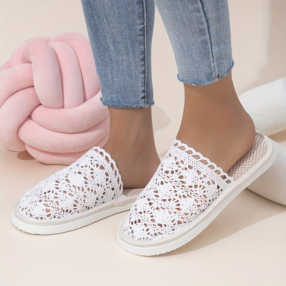 White / 11