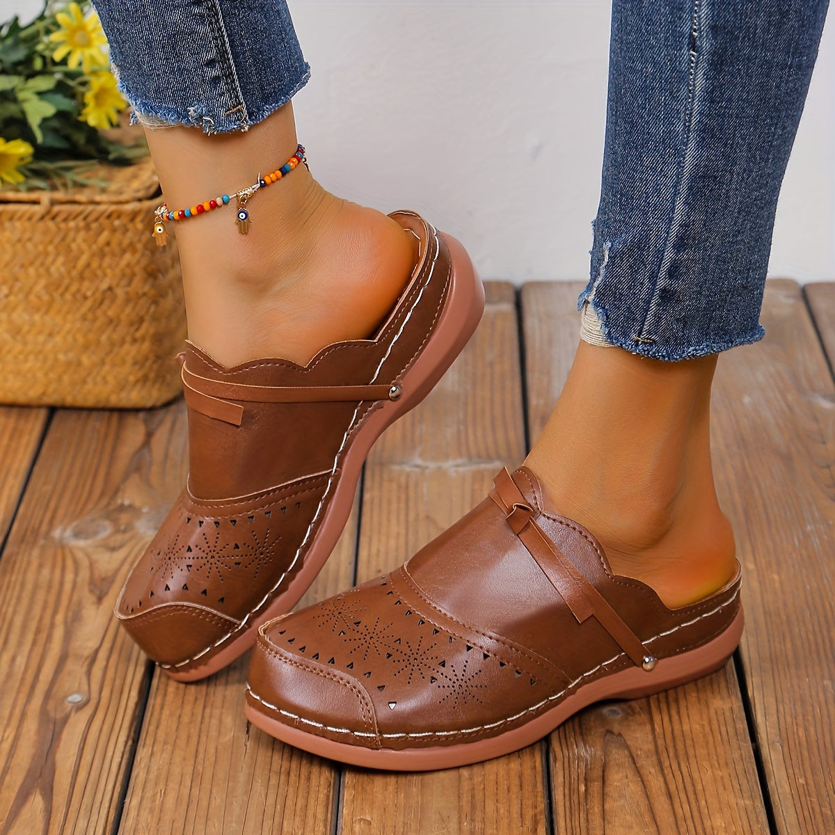 Brown / 12