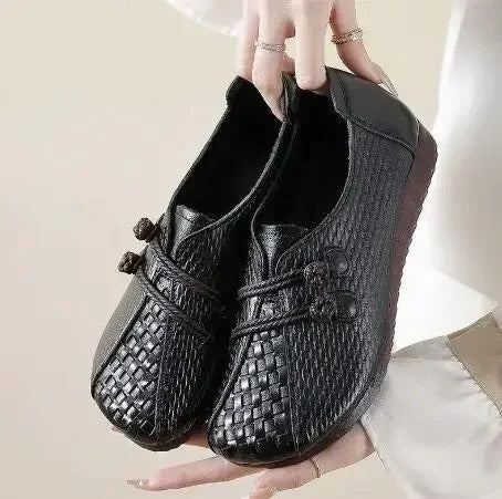 Classic Black / 10