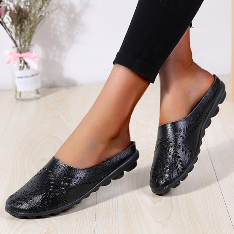 Black / 12