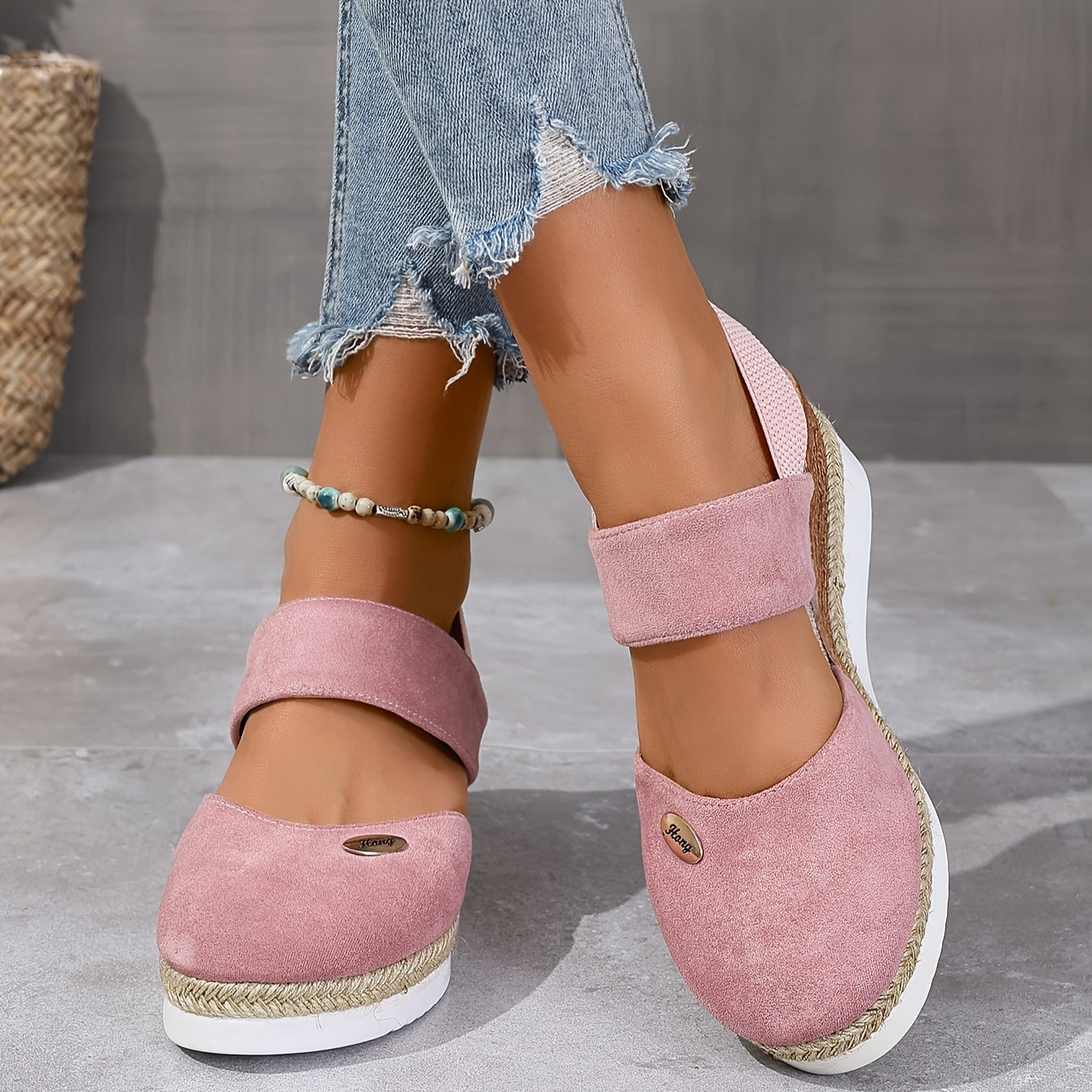 Pink Blush / 11