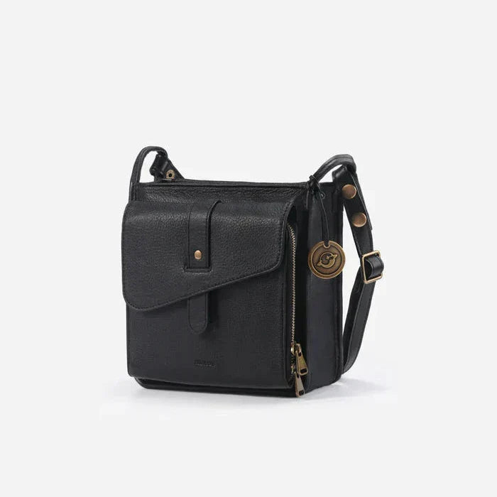 Black / 21cm x 21cm x 7cm